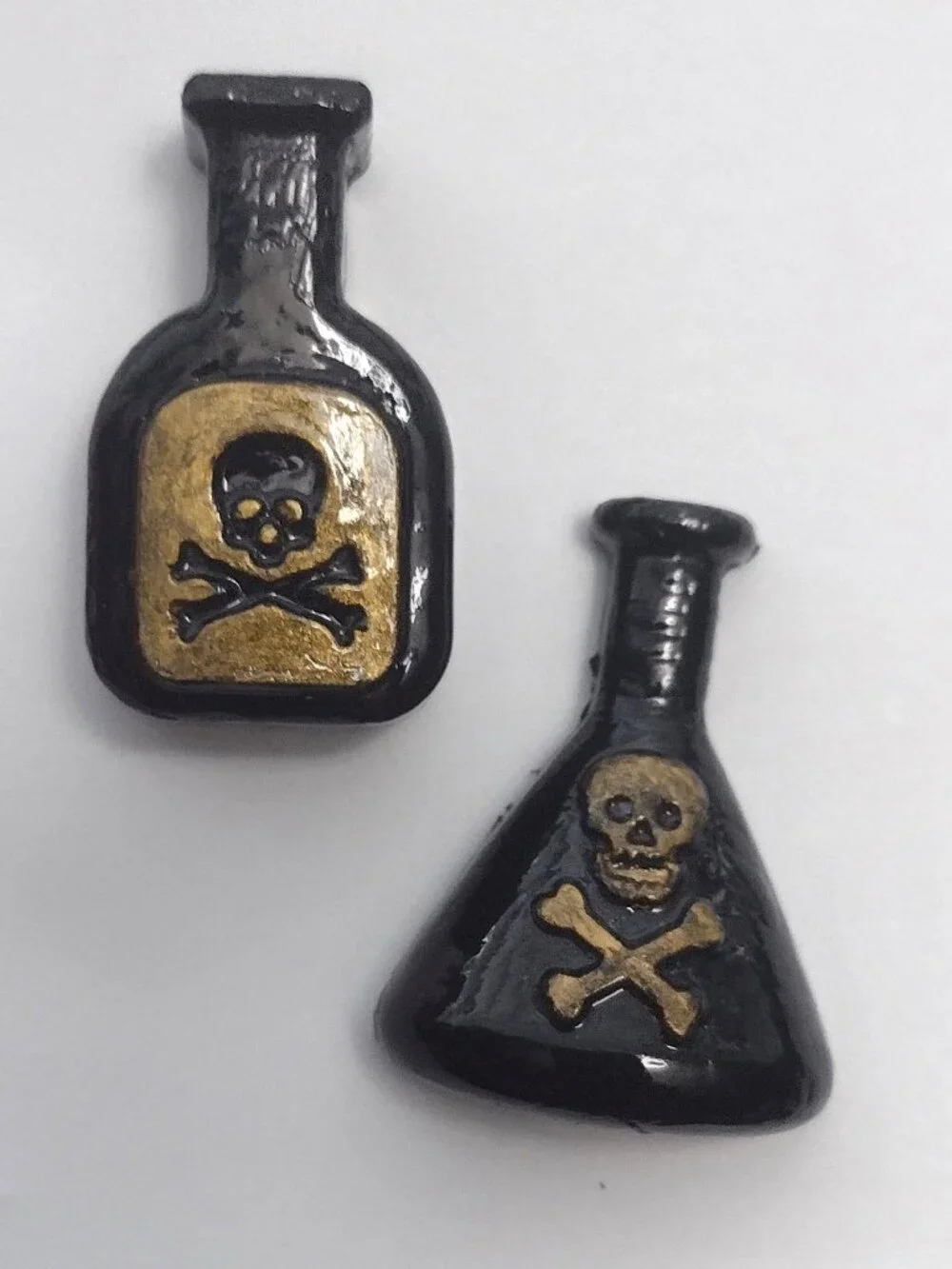 2 Black & Gold Gothic Halloween Apothecary Bottles, Skull & Crossbones Flat-back
